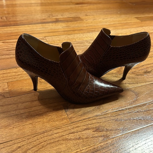 Tory Burch Georgina Croco Embossed Leather Boots 7 1/2 - Picture 15 of 17